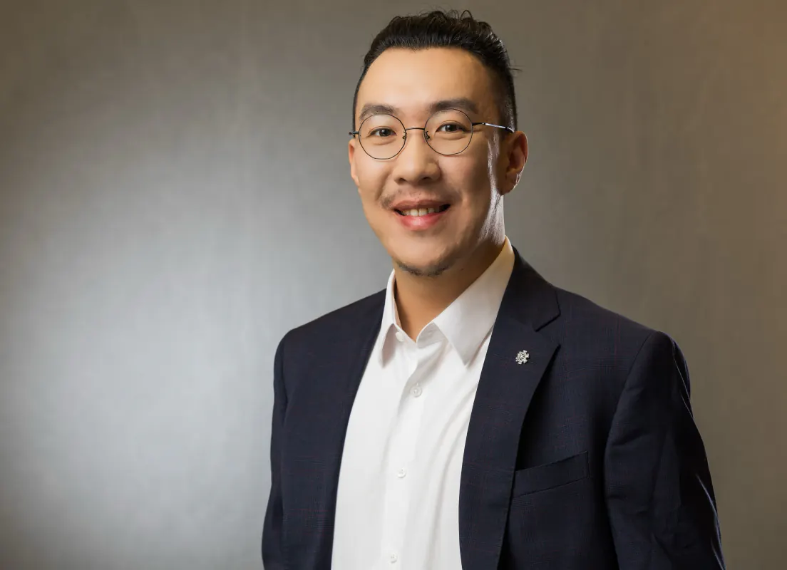 Yan Li